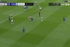 這球漂亮！19歲喬治不停球禁區(qū)外一腳勁射入網(wǎng)，切爾西1-1扳平