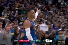 二哥手刃舊主！威少干擾迫使哈登失誤殺死比賽 激情怒吼慶祝