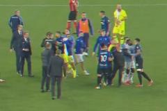 足壇頂級名場面！跟你的好朋友做對手時總會產(chǎn)生誤會！