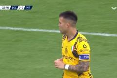 恰爾汗奧盧送直塞！勞塔羅禁區(qū)內(nèi)寫(xiě)意搓射被門(mén)將撲出！