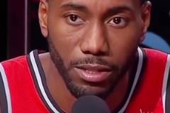 無(wú)雙模式的小卡太嚇人啦！這球都快運(yùn)丟了，還能撿回來(lái)壓哨三分！