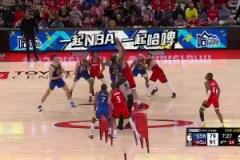 格林打格林啦！杰倫-格林肘擊追夢(mèng)，后者在地上躺了好久