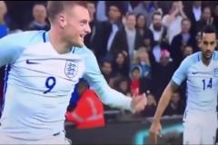 瓦爾迪和隊(duì)友們?cè)O(shè)計(jì)的慶祝動(dòng)作，我以為電腦卡了