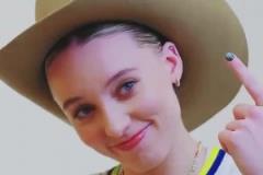 WNBA新科狀元佩奇化身女牛仔，真是又美又能打呀