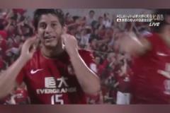 經(jīng)典！孔卡防守門(mén)線(xiàn)解圍&進(jìn)攻轟無(wú)解世界波，讓日本解說(shuō)陷入死寂