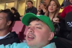 加布里埃爾這女友顏值不錯啊~就是這香腸嘴是歐美標(biāo)配嘛