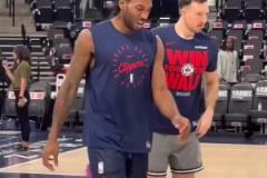 天王山加油吧！小卡快船主場(chǎng)的賽前訓(xùn)練！中投依舊穩(wěn)健！