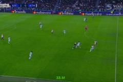 德里赫特這個飛鏟真是穩(wěn)準狠啊！