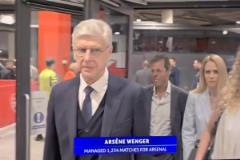 傳奇壓陣！溫格來到酋長球場現(xiàn)場看球