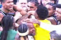 說了啥？字母哥&馬瑟林賽后聊著聊著突然推搡引發(fā)大規(guī)模沖突