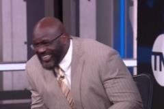 邊說邊吐奧尼爾：我從沒想過會(huì)這么說，但戈貝爾打出了統(tǒng)治力