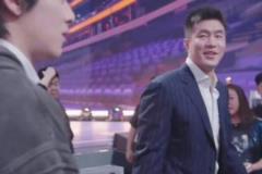 王鶴棣 見面就先關(guān)心 艾倫 的身體情況！