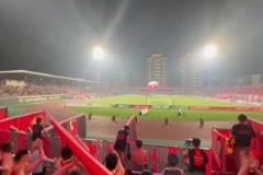 面對定南贛聯(lián)，重慶球迷高喊：還我黑龍江！