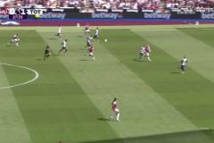 扳平比分！萬-比薩卡助攻 鮑恩小角度穿襠破門