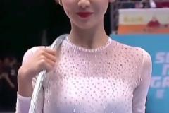 美娜穿上體操服無敵了，最美女主播應(yīng)該沒爭議吧