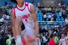 科爾：庫(kù)里明天會(huì)做核磁共振檢查，他對(duì)自己受傷感到沮喪，我們也很擔(dān)心他