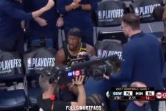 燃盡！昨日暫停一工作人員想和巴特勒交談，巴特勒回應：我聽不見，我太累了