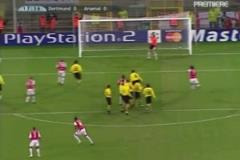 給未來(lái)隊(duì)友的見(jiàn)面禮！亨利詭異任意球打懵萊曼