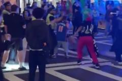 G2賽后尼克斯和綠軍球迷一言不合斗毆 看起來綠軍球迷贏了！