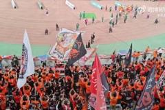 先前遭怒懟！賽后球迷對著崔康熙喊泰山記者名字