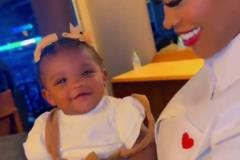 看看愛德華茲的小女兒，不得不感嘆華子的基因太強大了?。。? title=