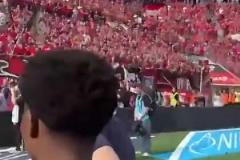 皇馬球迷抗議，怒斥球員&要求弗洛倫蒂諾引咎辭職