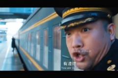 補時階段比分3:2，崔康熙保留兩人換人名額，替補球員都緊張了