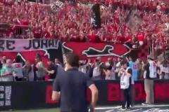 破案了，索默驚天神撲背后原來有藍黑太子爺護體