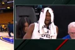 華子：我跟著庫里學(xué)了很多 庫里的投籃影響了我