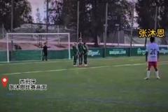 想讓姆巴佩給你洗澡?。恐袊煅』?3歲已進(jìn)17個(gè)球