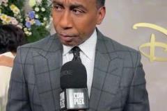 美國楊毅：弗拉格可能成為一個白人巨星，這對美國來說是件大事