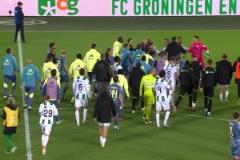 遭絕平丟掉榜首！賽后阿賈克斯球員與對手起沖突！