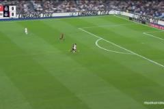 開場錯(cuò)失良機(jī)！居勒爾送直塞，恩德里克單刀打門被撲出！