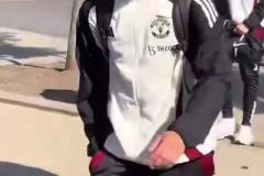 曼聯(lián)出發(fā)前往倫敦，即將對陣切爾西