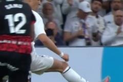 靈光乍現(xiàn)！居萊爾這下過人，想象力拉滿！