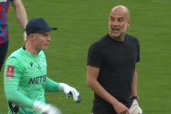 門將亨德森逃紅牌封神奪冠！賽后瓜帥憤怒和亨德森起口角沖突！