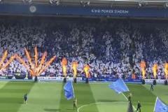 GOAT！萊斯特城主場(chǎng)球迷巨型Tifo為瓦爾迪告別