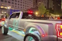 尼克斯這位罰球怎么樣我不知道，但是車是真帥啊