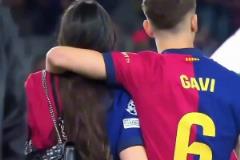 西班牙公主不會吃醋嗎？加維帶著漂亮女友一起慶祝奪冠