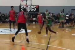 普通人同NBA球員差距有多大？希羅曾在業(yè)余比賽中拿下79分