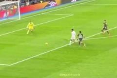 大師授課！應(yīng)該所有皇馬球員，都被莫德里奇培訓(xùn)過外腳背吧