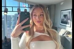 真的很會(huì)穿哈利伯頓的女友杰德，身材容貌真的都不錯(cuò)哦