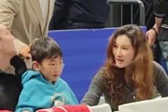 周琦妻子自曝：用離婚威脅，迫使周琦從NBL回到CBA